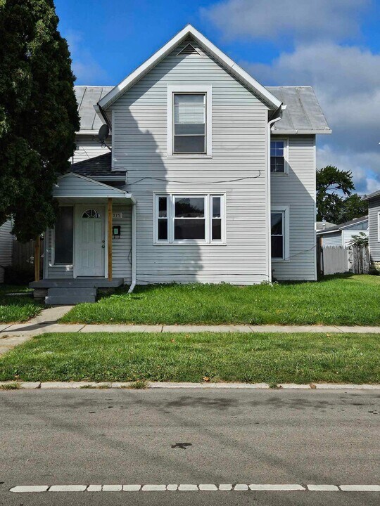375 N Main St in Marion, OH - Building Photo