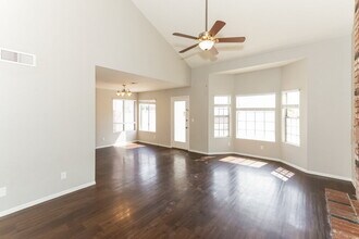 1620 Lorna Dr in Henderson, NV - Building Photo - Building Photo