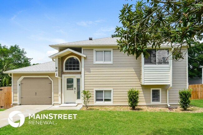 property at 902 Westline Ave