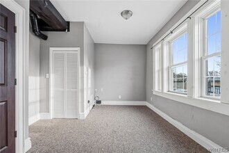2114 Seneca St in Buffalo, NY - Building Photo - Building Photo