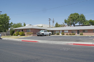 Boulder Square Condominiums in Boulder City, NV - Building Photo - Building Photo