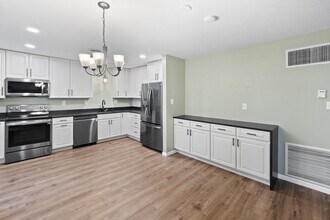 777 Saturn Dr in Colorado Springs, CO - Building Photo - Building Photo