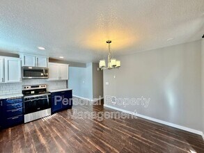 9719 NE 60th Ave in Vancouver, WA - Building Photo - Building Photo