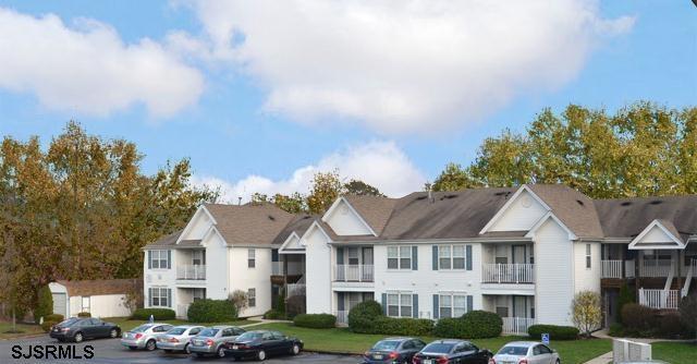 79 Fair Haven Hill Ct in Galloway Township, NJ - Building Photo