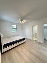 312 SW 32nd Ave in Miami, FL - Building Photo - Building Photo