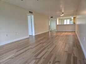 2701 Village Blvd in West Palm Beach, FL - Building Photo