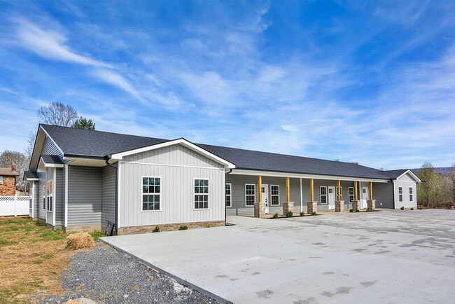 23 Michigan Ln in Dunlap, TN - Building Photo - Building Photo