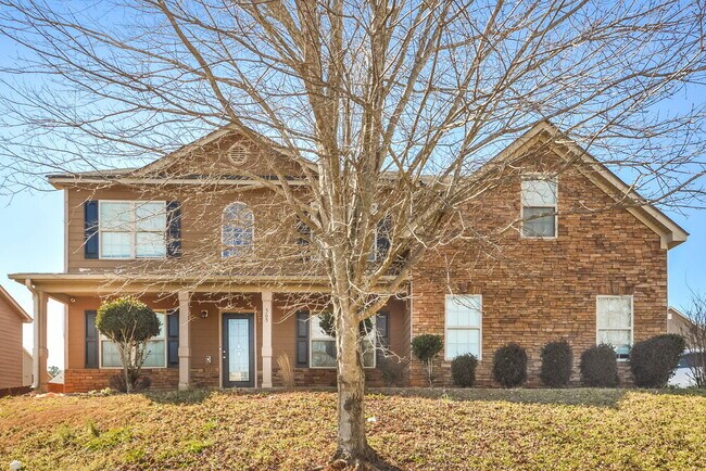 property at 565 McGiboney Ln