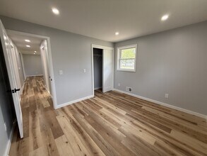 123 Cattaragus Dr in Rochester, NY - Building Photo - Building Photo