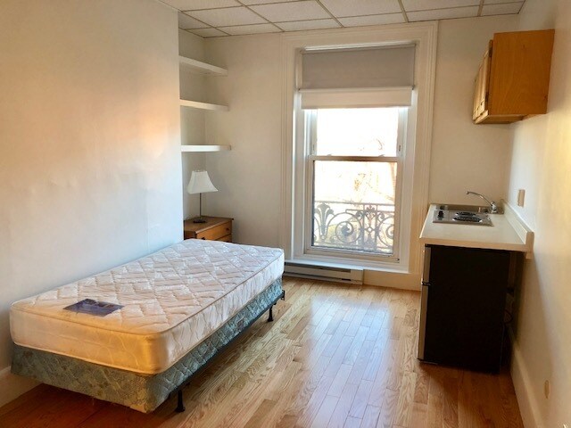 405 Beacon St in Boston, MA - Foto de edificio - Building Photo