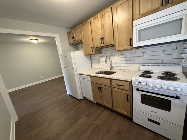 120 Green St in Doylestown, PA - Building Photo - Building Photo