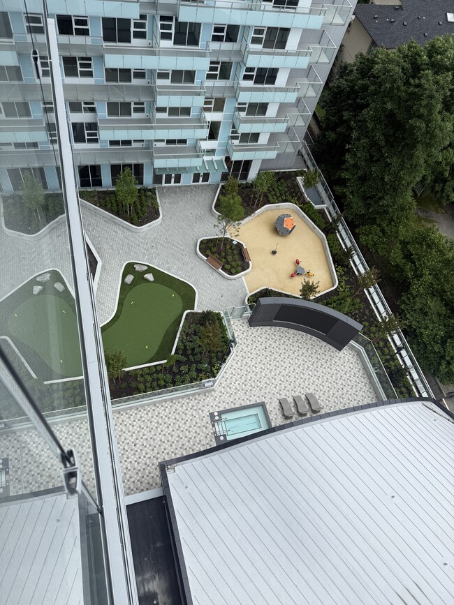 13768-13100 100 Ave in Surrey, BC - Building Photo - Building Photo