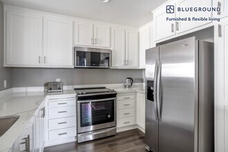 367 Santana Row in San Jose, CA - Building Photo - Building Photo