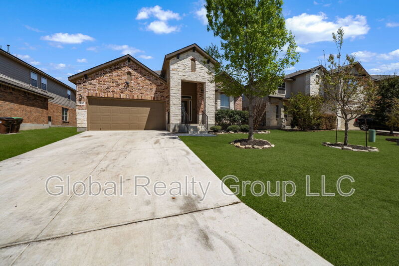 15307 McKays Lark in San Antonio, TX - Building Photo