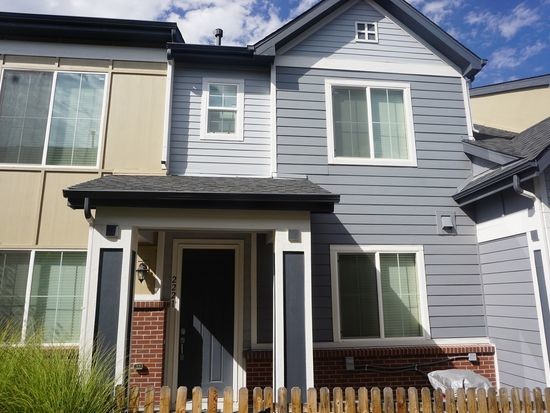 property at 2221 Ulster St