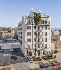 790-THE DOVER in Los Angeles, CA - Foto de edificio - Building Photo