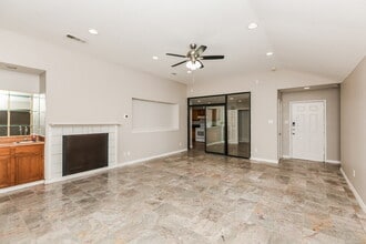 426 Rifleman Trail in Arlington, TX - Building Photo - Building Photo