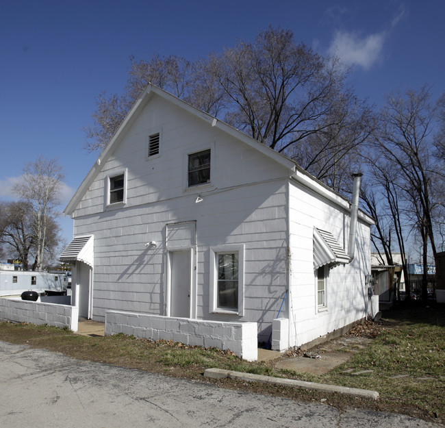 6301 N Lindbergh Blvd in Hazelwood, MO - Building Photo - Building Photo