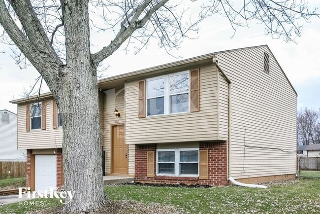 9012 Panorama Ct in Indianapolis, IN - Building Photo - Building Photo