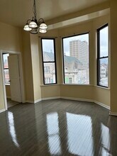 3005 W Cermak Rd in Chicago, IL - Building Photo - Building Photo