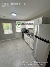421 E Hendrix St-Unit -D in Greensboro, NC - Building Photo - Building Photo