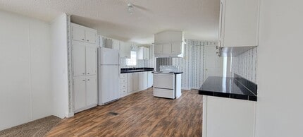 1139 Bonfire Dr in Mebane, NC - Building Photo - Building Photo