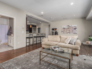 350 W Broadway, Unit 3 in Boston, MA - Building Photo - Building Photo