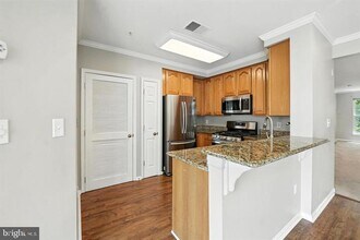 1547 Northern Neck Dr in Vienna, VA - Building Photo - Building Photo
