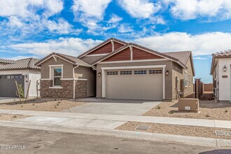 2049 W Sienna Bouquet Pl in Phoenix, AZ - Building Photo - Building Photo