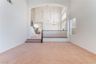 2743 Carolina Blue Ave in Henderson, NV - Foto de edificio - Building Photo
