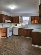 104 Mercer St in Phillipsburg, NJ - Foto de edificio - Building Photo