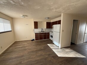 316-318 Union St in Cheney, WA - Foto de edificio - Building Photo