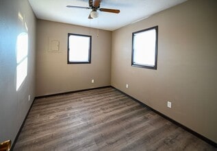 1205-1207 Lakeview Dr in Tomah, WI - Building Photo - Building Photo