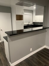 5838 Autry Ave in Lakewood, CA - Building Photo - Building Photo