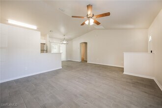 2496 De Vore St in North Port, FL - Building Photo - Building Photo