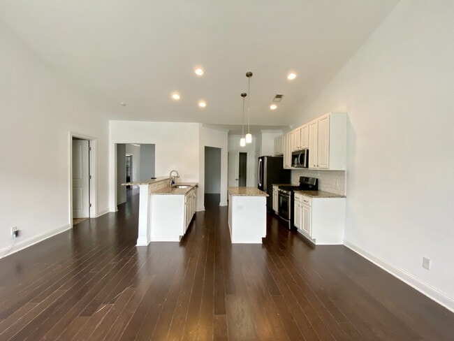 263 Wooden Wheel Ln in Bluffton, SC - Building Photo - Building Photo