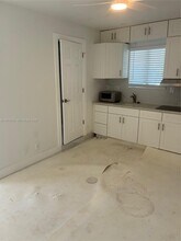 1530 NE 33rd St in Pompano Beach, FL - Building Photo - Building Photo