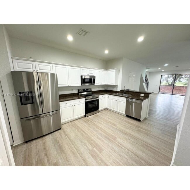 property at 3809 Tree Top Dr