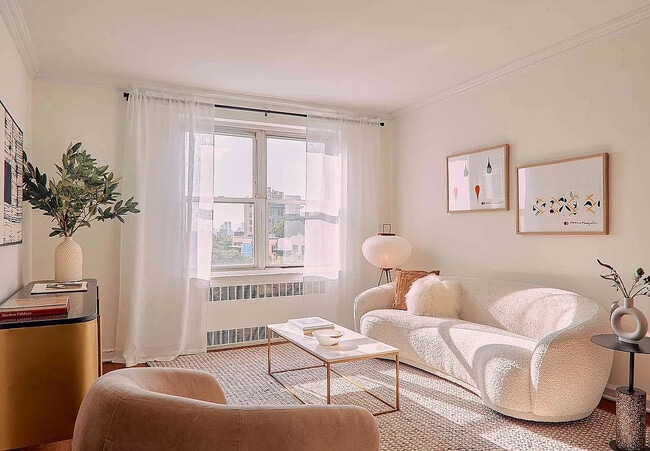 property at 220 Congress St