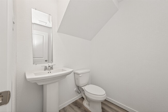 property at 7554 Linda Lk Ct