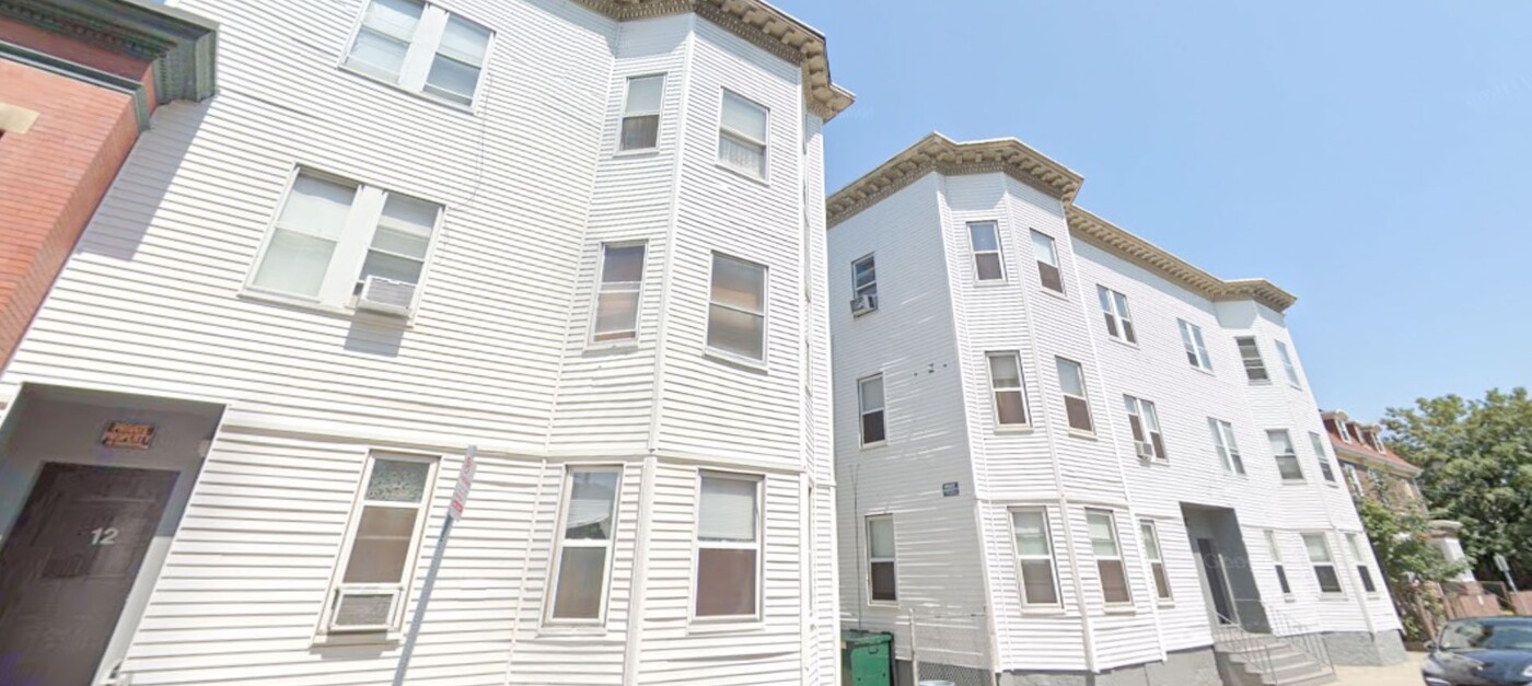 10 Copeland St in Roxbury, MA - Foto de edificio
