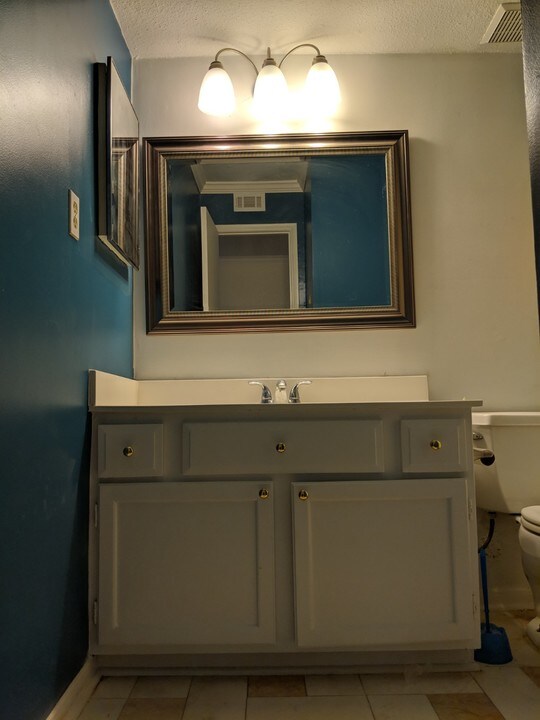 6606 De Moss Dr-Unit -312 in Houston, TX - Building Photo