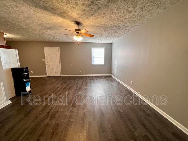 103 N Bentley St in Marion, IL - Building Photo - Building Photo