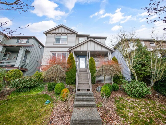 property at 16716 Woodside Dr SE