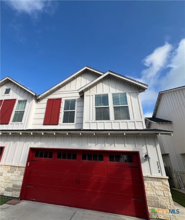 223 Sapphire Dr in New Braunfels, TX - Building Photo - Building Photo