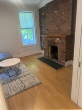 30 Downing St, Unit 2 in New York, NY - Building Photo - Building Photo