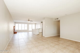 2528 W Bloomfield Rd in Phoenix, AZ - Building Photo - Building Photo