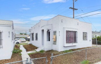 8715 Hooper Ave in Los Angeles, CA - Building Photo - Building Photo