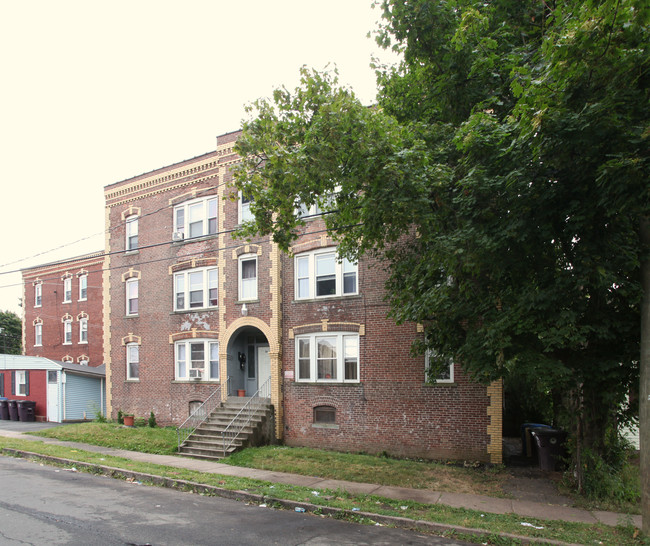 59 Daly Ave in New Britain, CT - Building Photo - Building Photo