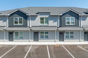 Flats at Melrose in Lebanon, TN - Building Photo